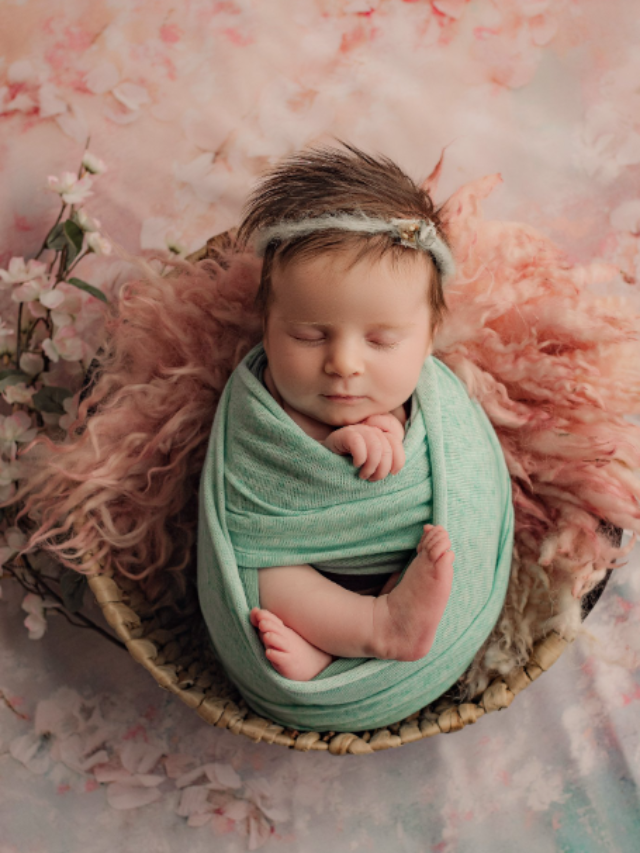 Newborn babies at Boston hospital dressed to dazzle on Valentine’s Day